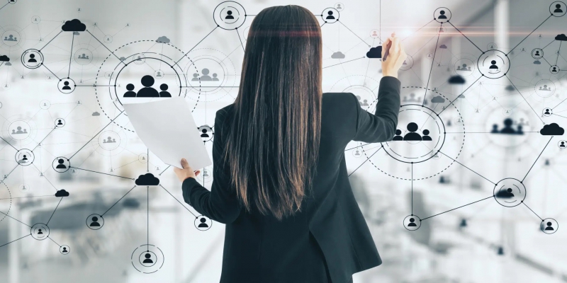 AI TOOLS RESHAPE COMMUNITY MANAGER ROLES AS COMPANIES AUTOMATE RESPONSES AND MODERATION