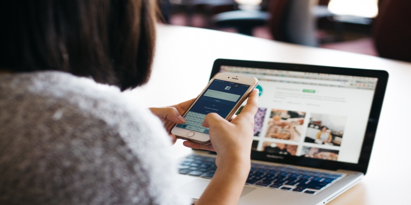 BRANDS EXPAND COMMUNITY MANAGEMENT TEAMS AS CUSTOMER ENGAGEMENT SHIFTS TO SOCIAL MEDIA