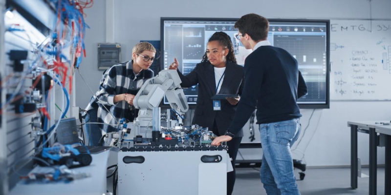 GOVERNMENT EXPANDS FUNDING FOR INDUSTRIAL AUTOMATION TO BOOST PRODUCTIVITY AND GROWTH