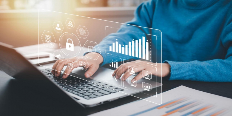 Hybrid working reshapes project management