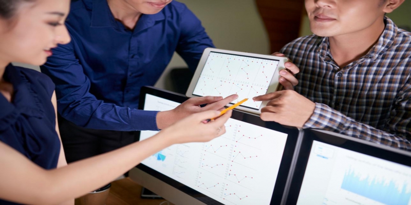 App subscriptions reshape mobile revenue models