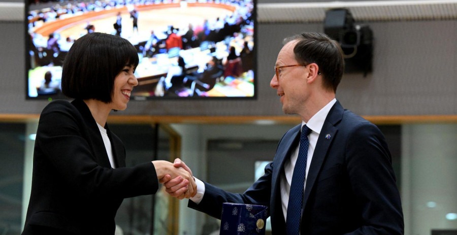 Morant resalta la notable inversión que España ha realizado en el campo espacial imagen 1