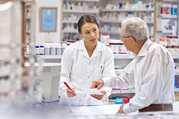 Técnico en Farmacia y Parafarmacia foto 1