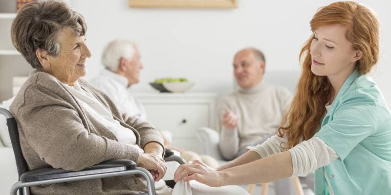 Auxiliar de Geriatría y Gerontología con Prácticas Concertadas foto 3