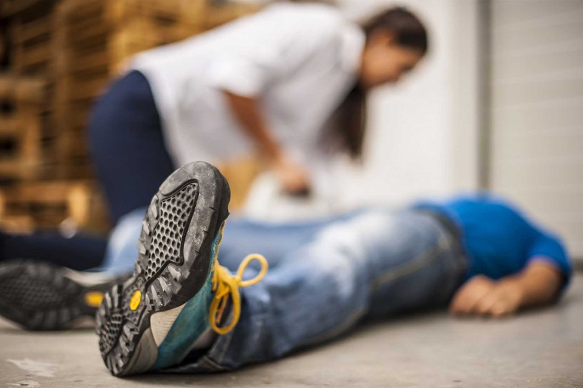 CURSO DE EMERGENCIAS Y PRIMEROS AUXILIOS - SECTOR TEXTIL Y CONFECCIÓN