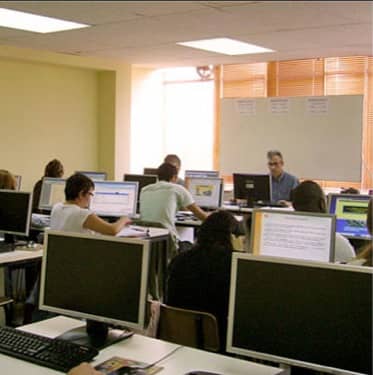 Foto de ESCOLA D´INFORMATICA I OFICIS