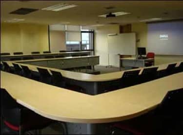 Foto de IEDE BUSINESS SCHOOL