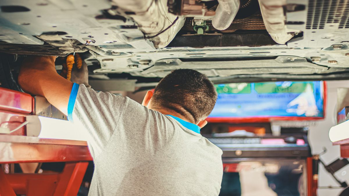 CURSO PROFESIONAL CHAPA Y PINTURA DEL AUTOMOVIL
