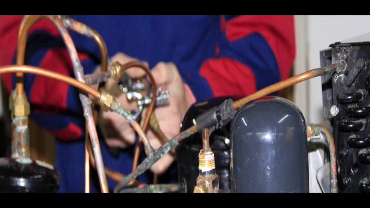 CURSO DE TECNICO EN INSTALACIONES DE PRODUCCION DE CALOR MAS INSTALADOR MANTENEDOR AUTORIZADO