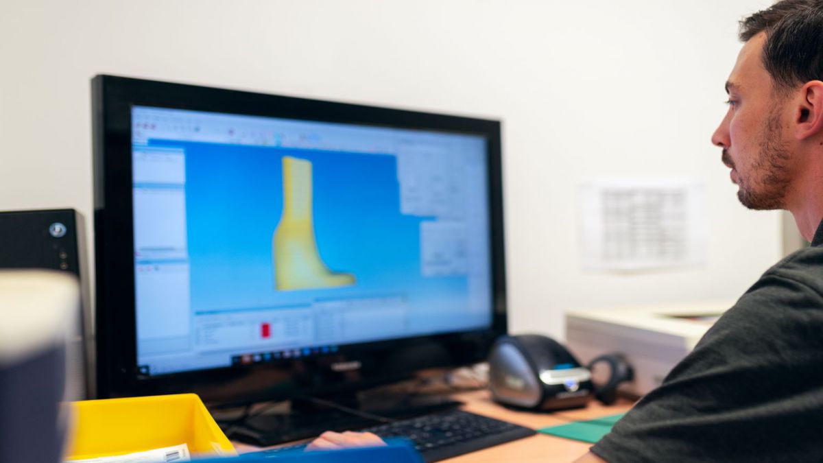 CURSO DE EXPERTO EN DIBUJO TECNICO CON AUTOCAD