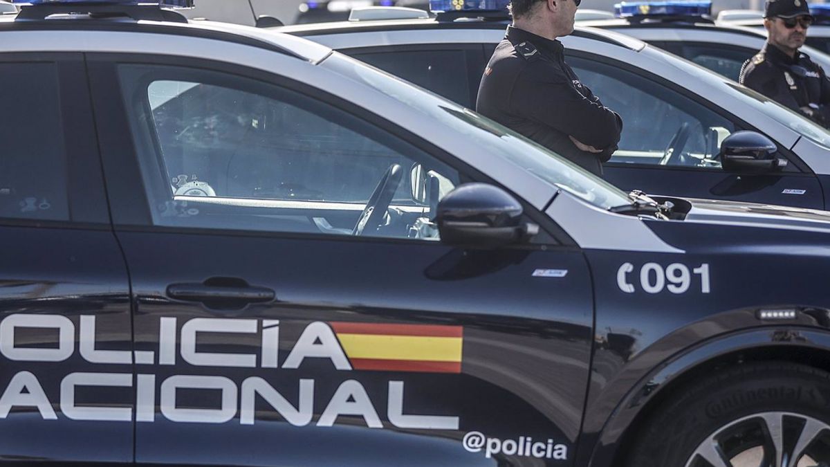 OPOSICIONES MOSSOS D - ESQUADRA