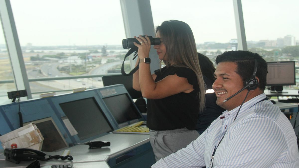 OPOSICIONES CONTROLADOR DE TRAFICO AEREO