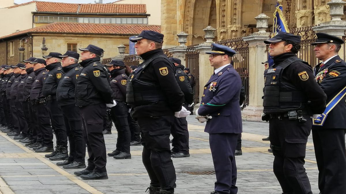 OPOSICIONES POLICIA NACIONAL