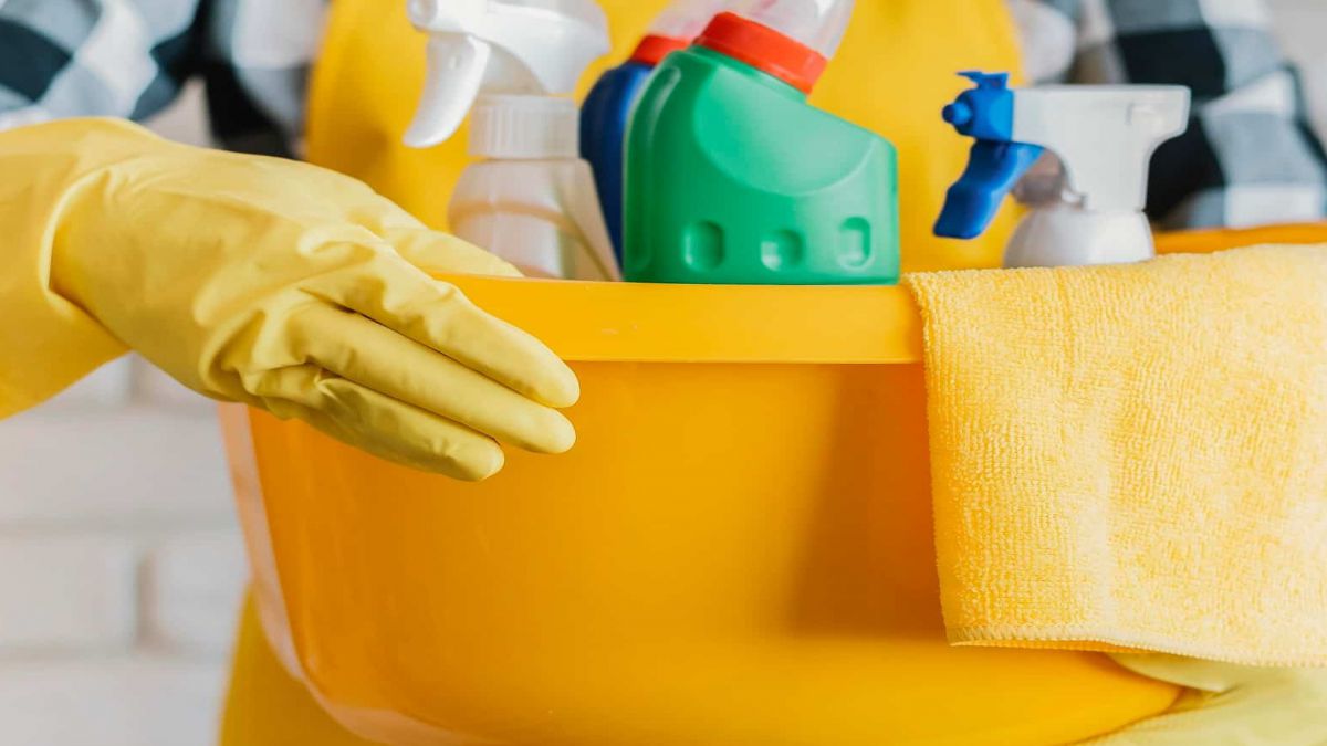 CURSO DE EXPERTO EN LIMPIEZA DE INMUEBLES