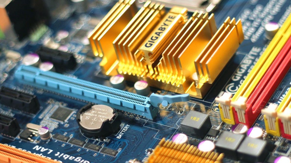 MASTER UNIVERSITARIO EN INGENIERIA ELECTRONICA Y AUTOMATICA