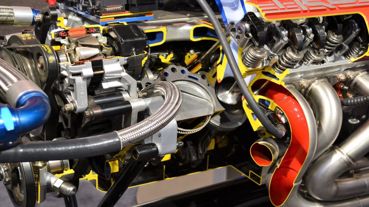 TECNICO MEDIO ELECTROMECANICA DE VEHICULOS AUTOMOVILES
