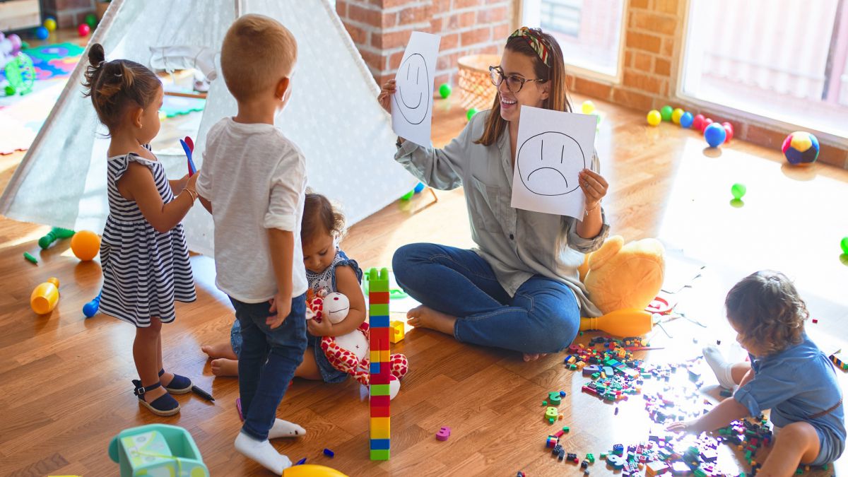 CURSO TECNICO EN EDUCACION INFANTIL Y JARDIN DE INFANCIA