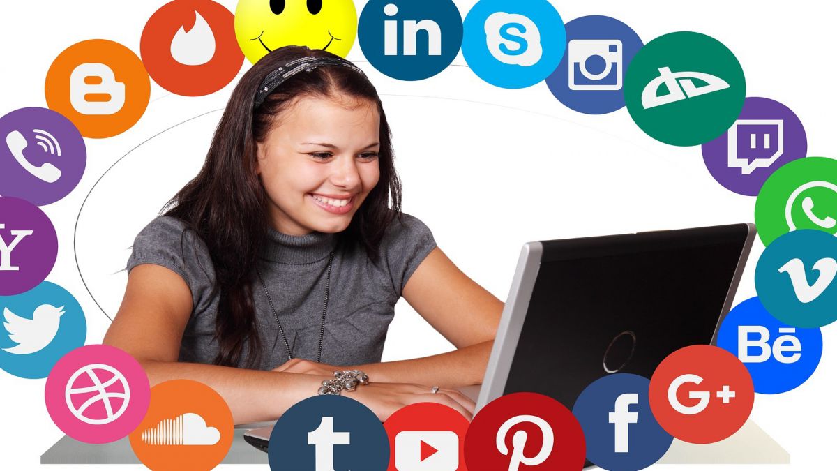 REDES SOCIALES Y EMPRESA