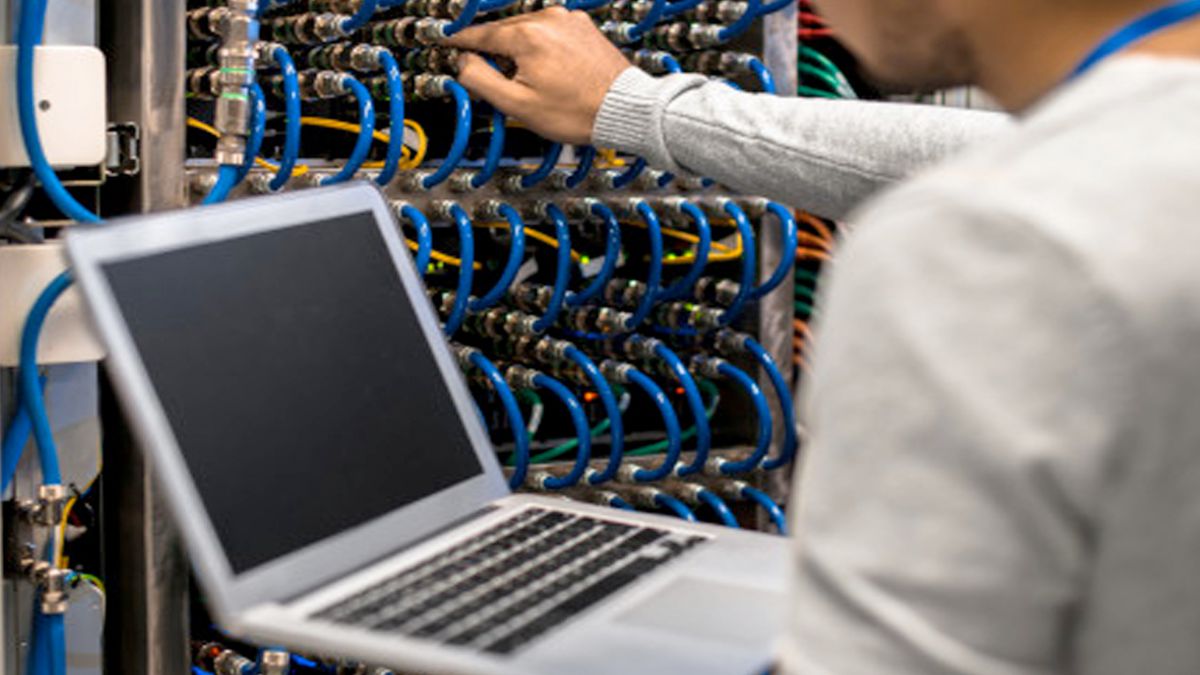 MASTER UNIVERSITARIO EN INGENIERIA DE SEGURIDAD DE LA INFORMACION Y LAS COMUNICACIONES