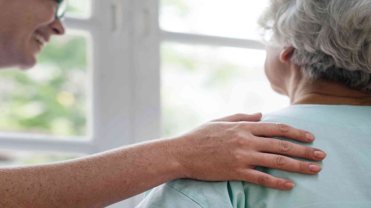 CURSO DE AUXILIAR DE GERIATRIA Y GERONTOLOGIA