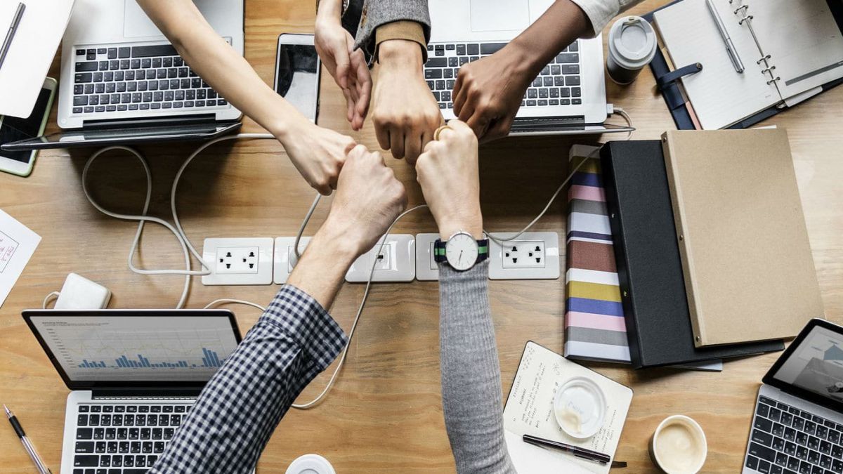 POSTGRADO EN COMUNICACION CORPORATIVA Y RELACIONES PUBLICAS