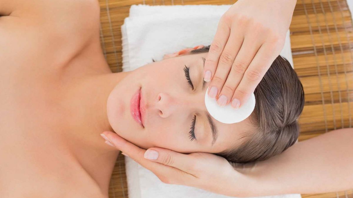CURSO DE MAQUILLAJE PROFESIONAL Y CARACTERIZACION