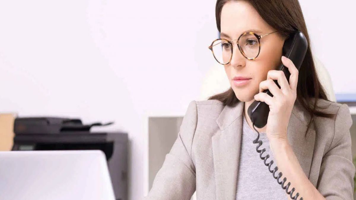CURSO DE RECEPCIONISTA DE EMPRESAS Y CORPORACIONES
