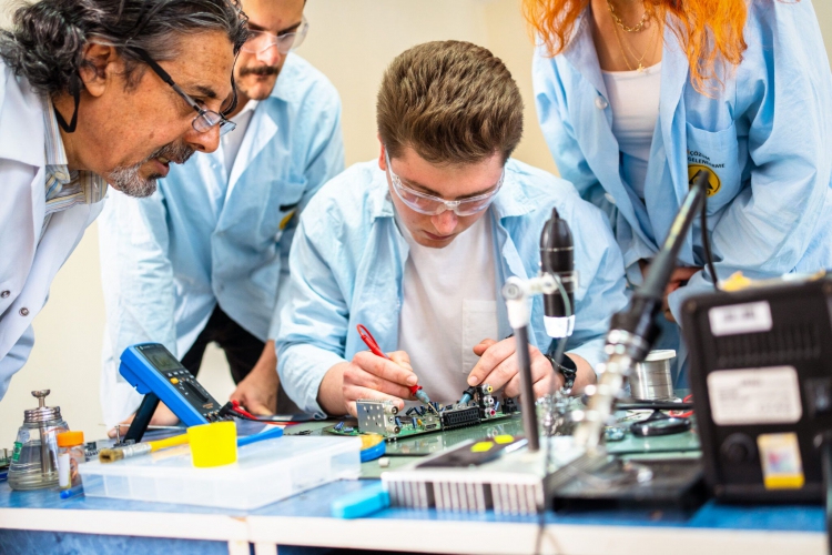 ELECTRONICS university ranking