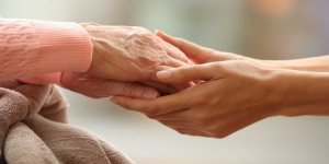 TOP 5 mejores escuelas para estudiar Atención Sociosanitaria