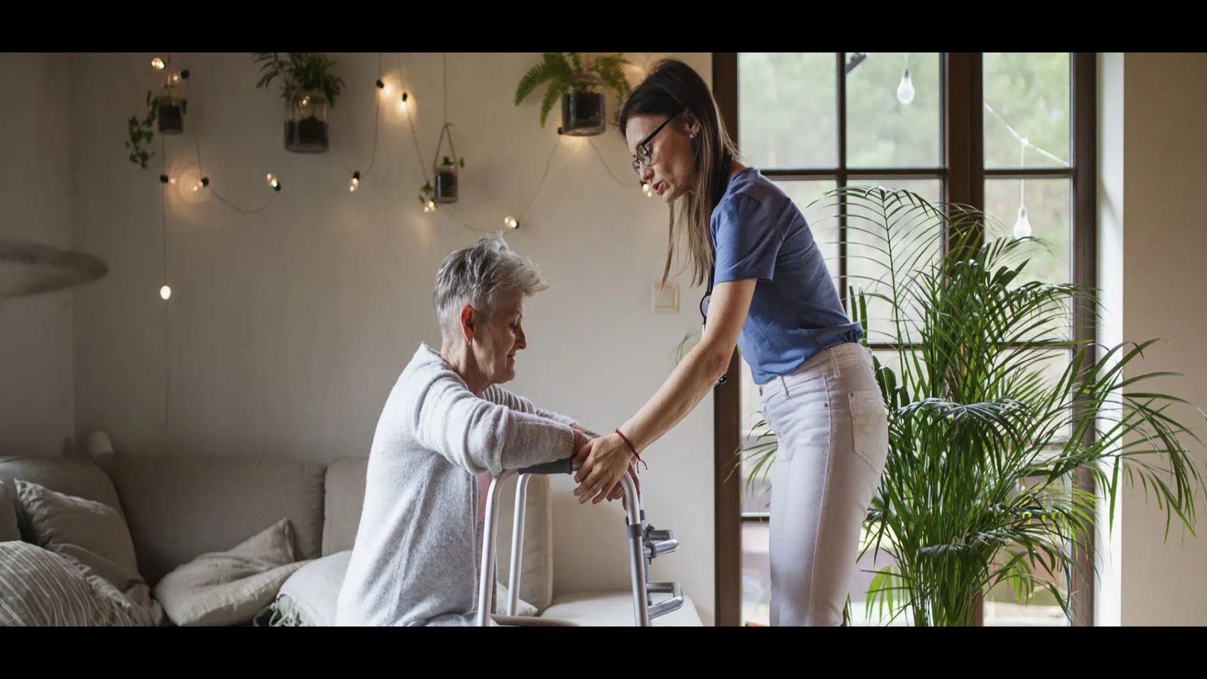 Técnico Auxiliar a Domicilio y Ayuda a Discapacitados