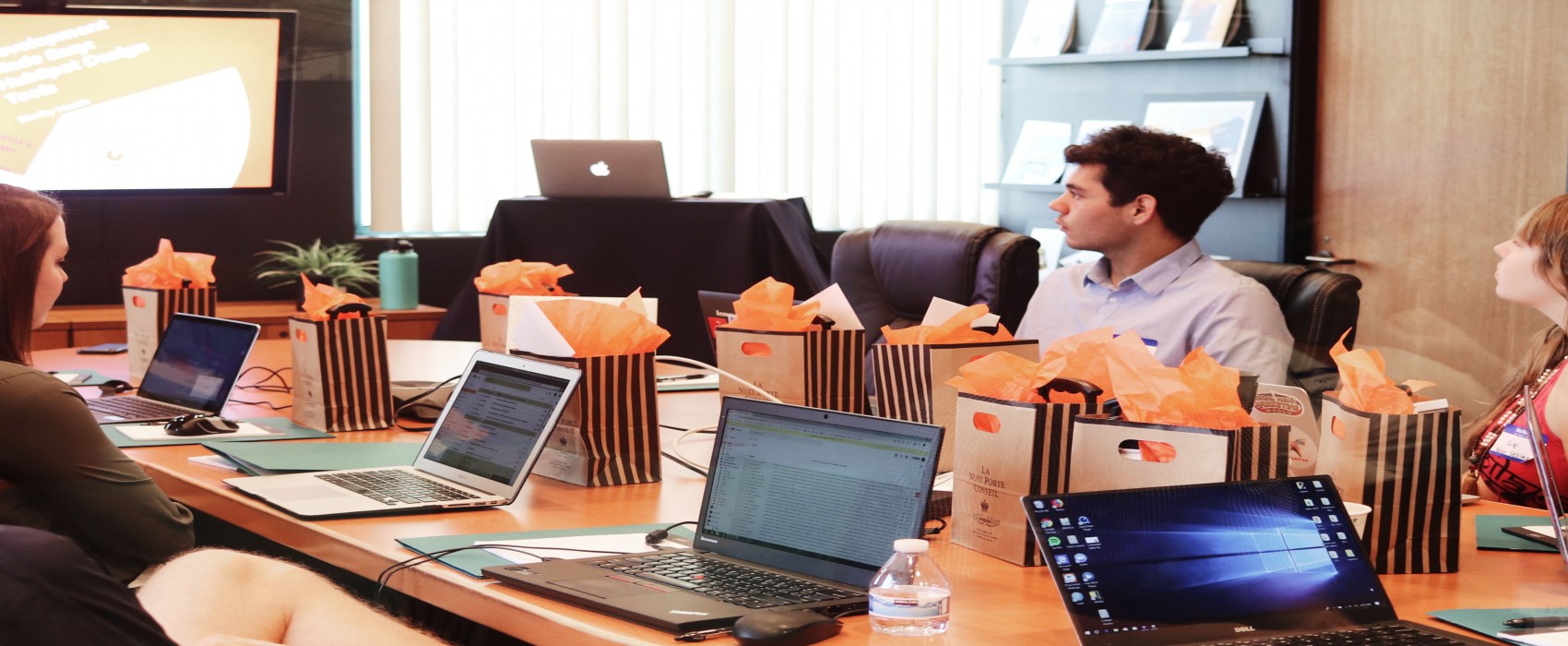 Experto Universitario en Dirección y Gestión de PYMES