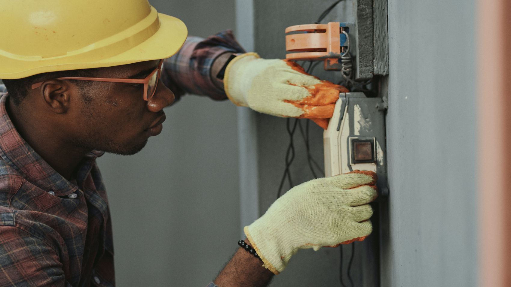 Curso de Carnet de Instalador Electricista BT